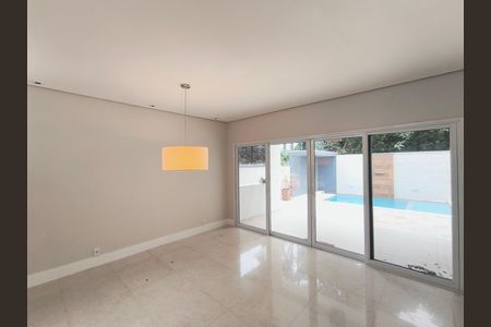 Casa de condomínio para alugar com 470m², 5 quartos e 10 vagas Casa de condomínio para alugar com 470m², 5 quartos e 10 vagasSala de Jantar