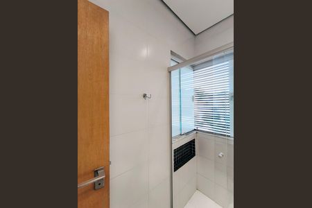 Casa de condomínio para alugar com 470m², 5 quartos e 10 vagas Casa de condomínio para alugar com 470m², 5 quartos e 10 vagasBanheiro da Suíte 4