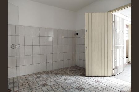 Cozinha de casa para alugar com 2 quartos, 125m² em Cidade Mãe do Céu, São Paulo
