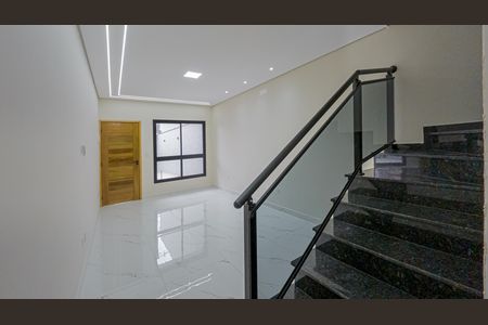 Casa à venda com 2 quartos, 86m² em Parque Maria Luiza, São Paulo