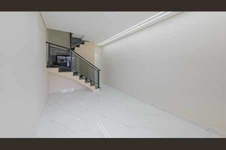 Sala de casa à venda com 2 quartos, 86m² em Parque Maria Luiza, São Paulo