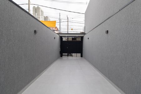 Garagem de casa à venda com 2 quartos, 84m² em Parque Maria Luiza, São Paulo