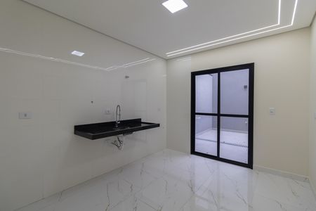 Cozinha de casa à venda com 2 quartos, 84m² em Parque Maria Luiza, São Paulo