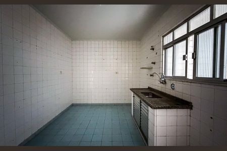 Cozinha de apartamento para alugar com 2 quartos, 85m² em Quarta Parada, São Paulo