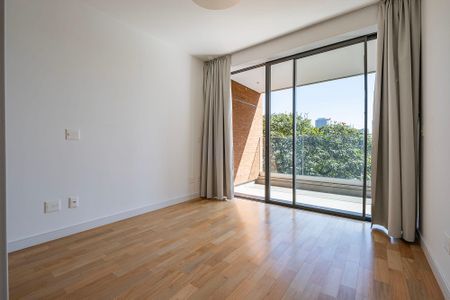 Suíte 2 de apartamento para alugar com 2 quartos, 126m² em Pinheiros, São Paulo