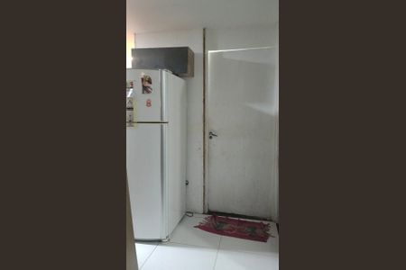 Cozinha de apartamento à venda com 2 quartos, 6m² em Jardim Silvina, São Bernardo do Campo