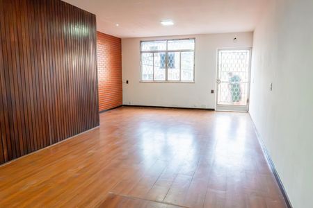 Sala de casa para alugar com 5 quartos, 300m² em Rocha, Rio de Janeiro