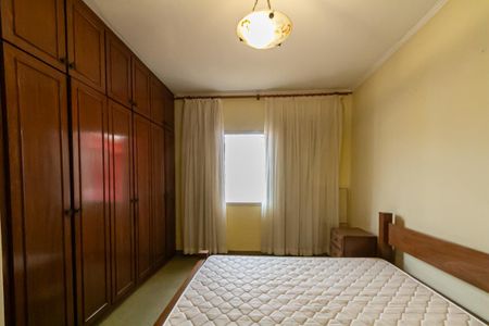 Quarto 1 de casa para alugar com 3 quartos, 216m² em Parque Sao Diogo, São Bernardo do Campo