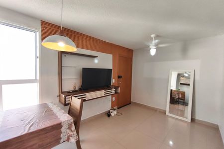 Sala de apartamento para alugar com 2 quartos, 44m² em Jardim Esmeraldina, Campinas