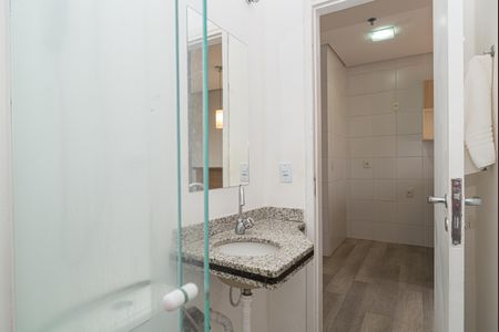Banheiro de apartamento para alugar com 1 quarto, 33m² em Santa Cecilia, São Paulo