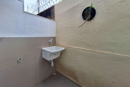 Studio para alugar com 25m², 1 quarto e sem vaga Studio para alugar com 25m², 1 quarto e sem vagaÁrea de Serviço