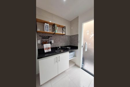 Studio para alugar com 25m², 1 quarto e sem vaga Studio para alugar com 25m², 1 quarto e sem vagaCozinha