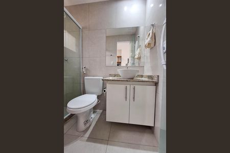 Studio para alugar com 25m², 1 quarto e sem vaga Studio para alugar com 25m², 1 quarto e sem vagaBanheiro