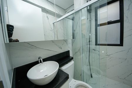 Banheiro de apartamento para alugar com 1 quarto, 37m² em Vila Formosa, São Paulo