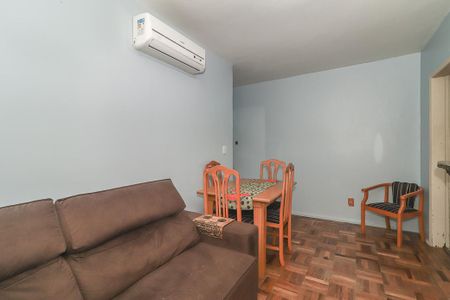 Sala de apartamento à venda com 1 quarto, 45m² em Passo D’areia, Porto Alegre