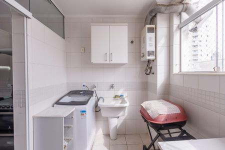 Apartamento para alugar com 168m², 4 quartos e 2 vagas Apartamento para alugar com 168m², 4 quartos e 2 vagasÁrea de Serviço