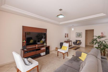 Apartamento para alugar com 168m², 4 quartos e 2 vagas Apartamento para alugar com 168m², 4 quartos e 2 vagasSala