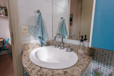Apartamento para alugar com 168m², 4 quartos e 2 vagas Apartamento para alugar com 168m², 4 quartos e 2 vagasBanheiro da Suíte 2