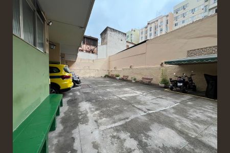 Apartamento à venda com 239m², 3 quartos e 1 vaga Apartamento à venda com 239m², 3 quartos e 1 vagaÁrea externa