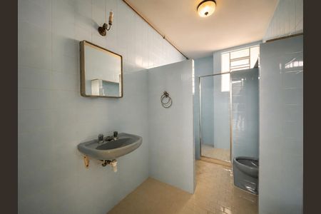 Apartamento à venda com 239m², 3 quartos e 1 vaga Apartamento à venda com 239m², 3 quartos e 1 vagaBanheiro