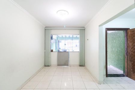 Casa para alugar com 2 quartos, 170m² em Vila Gustavo, São Paulo