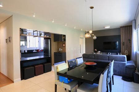 Sala de apartamento à venda com 3 quartos, 133m² em Cidade Nova, Belo Horizonte