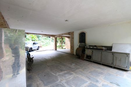 Garagem de casa para alugar com 7 quartos, 10m² em Praia da Lagoa, São Paulo