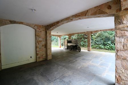 Garagem de casa para alugar com 7 quartos, 10m² em Praia da Lagoa, São Paulo