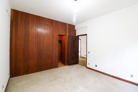 Casa para alugar com 10m², 7 quartos e 6 vagas Casa para alugar com 10m², 7 quartos e 6 vagasQuarto 3
