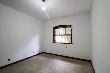 Casa para alugar com 10m², 7 quartos e 6 vagas Casa para alugar com 10m², 7 quartos e 6 vagasQuarto 3