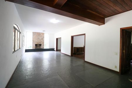 Casa para alugar com 7 quartos, 10m² em Praia da Lagoa, São Paulo
