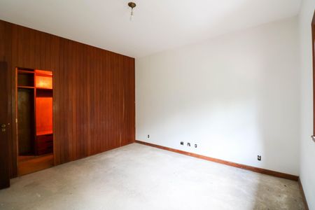 Casa para alugar com 10m², 7 quartos e 6 vagas Casa para alugar com 10m², 7 quartos e 6 vagasQuarto 2