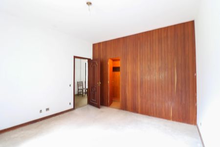 Casa para alugar com 10m², 7 quartos e 6 vagas Casa para alugar com 10m², 7 quartos e 6 vagasQuarto 2