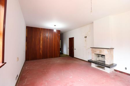 Casa para alugar com 10m², 7 quartos e 6 vagas Casa para alugar com 10m², 7 quartos e 6 vagasSuíte