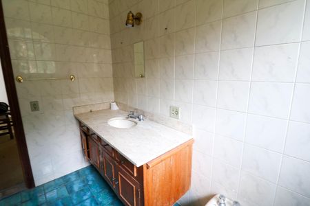 Casa para alugar com 10m², 7 quartos e 6 vagas Casa para alugar com 10m², 7 quartos e 6 vagasBanheiro da suíte 2