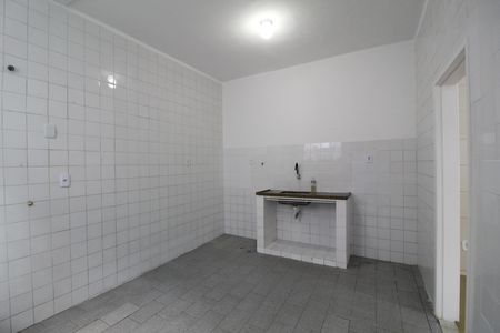 Cozinha de casa para alugar com 1 quarto, 70m² em Taquara, Rio de Janeiro