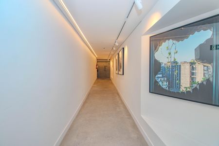 Área Comum - Galeria de apartamento à venda com 3 quartos, 202m² em Três Figueiras, Porto Alegre