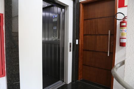 Área comum de apartamento à venda com 3 quartos, 100m² em Barreiro, Belo Horizonte