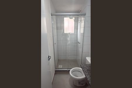 Banheiro de apartamento para alugar com 2 quartos, 45m² em Estância Velha, Canoas