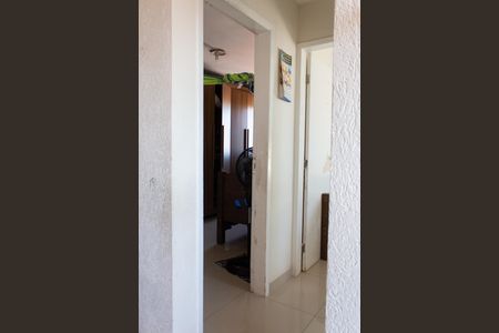 Corredor de apartamento à venda com 2 quartos, 54m² em Jardim Iracema, São Paulo