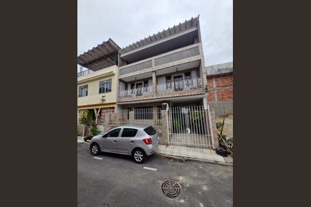 Fachada de casa para alugar com 3 quartos, 350m² em Campinho, Rio de Janeiro