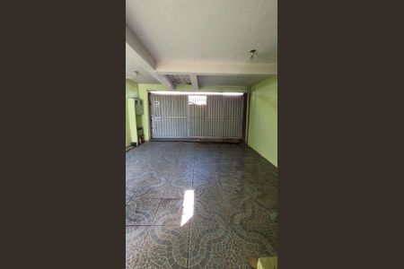 Garagem de casa para alugar com 2 quartos, 80m² em RP11 (Regiões de Planejamento), Mauá