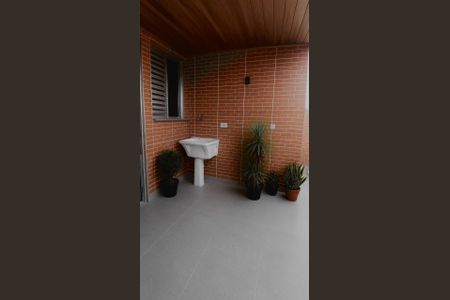 Área de serviço de casa para alugar com 2 quartos, 80m² em RP11 (Regiões de Planejamento), Mauá