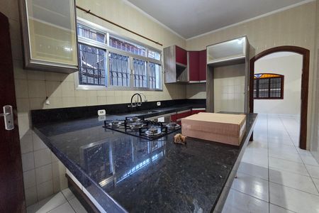Casa para alugar com 250m², 3 quartos e 4 vagas Casa para alugar com 250m², 3 quartos e 4 vagasCozinha