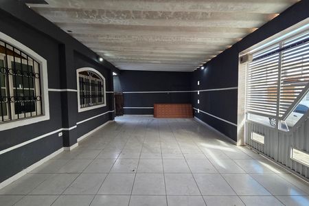 Garagem de casa para alugar com 3 quartos, 250m² em Guilhermina, Praia Grande