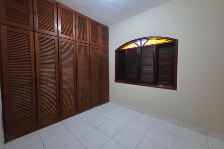 Casa para alugar com 250m², 3 quartos e 4 vagas Casa para alugar com 250m², 3 quartos e 4 vagasQuarto 2