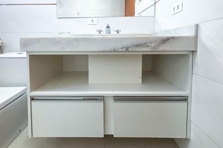 Apartamento à venda com 132m², 3 quartos e 1 vaga