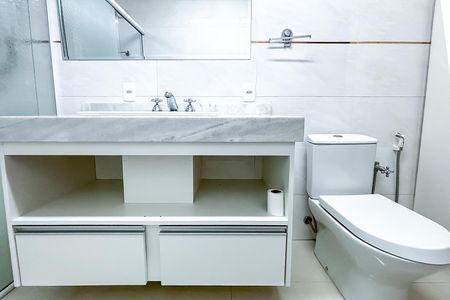 Apartamento à venda com 132m², 3 quartos e 1 vaga