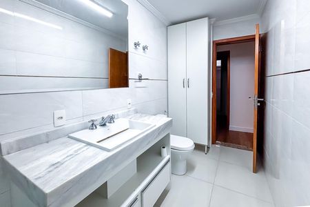 Apartamento à venda com 132m², 3 quartos e 1 vaga