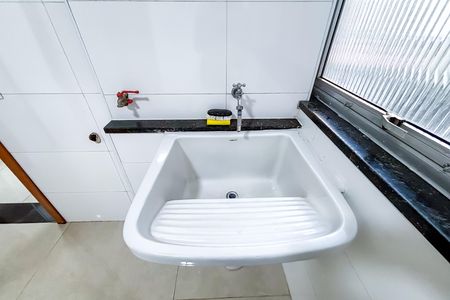 Apartamento à venda com 132m², 3 quartos e 1 vaga